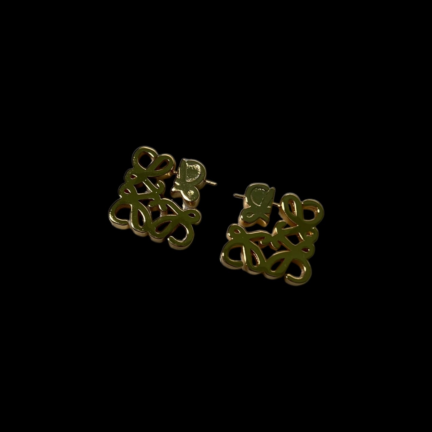 Aretes Loewe clásicos grandes
